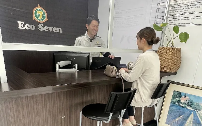 質預かりで預けた品物と現金の受け渡しイメージ